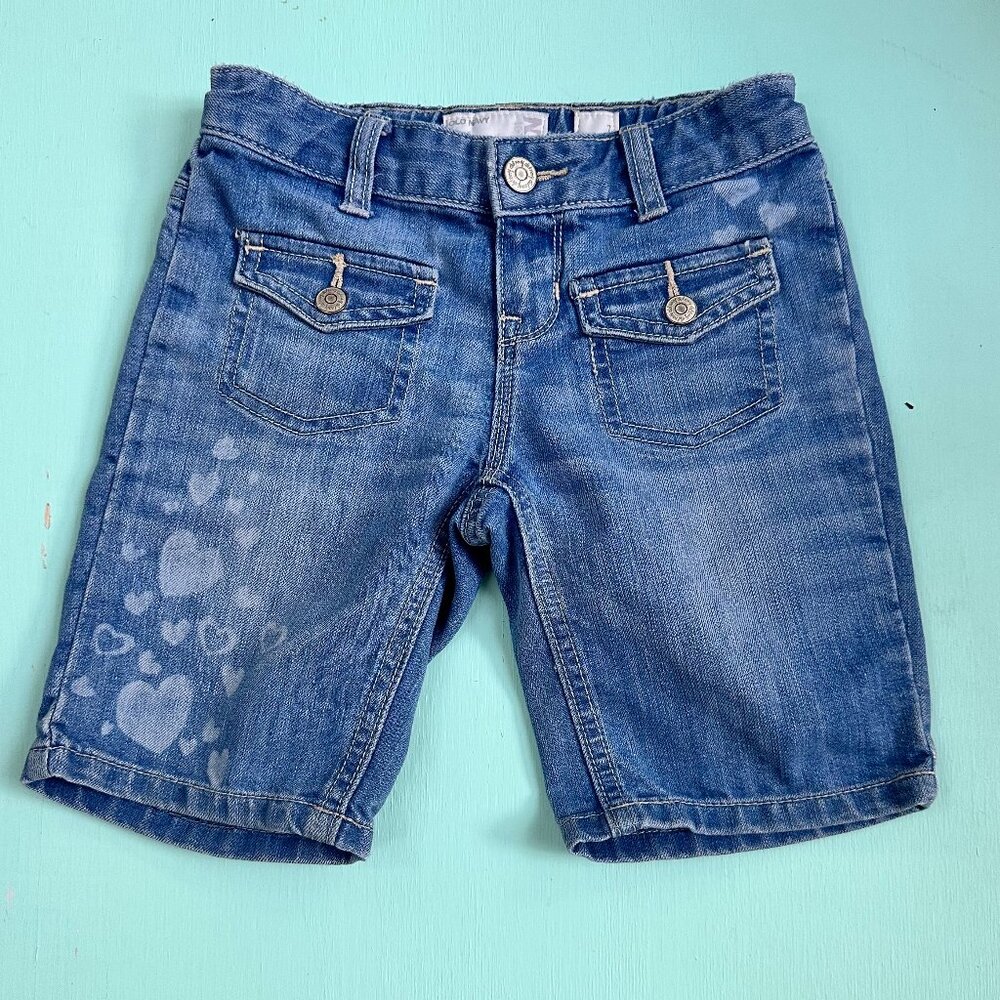 Old Navy Girls Heart Print Bermuda Shorts Size 7 Denim Adjustable Waist